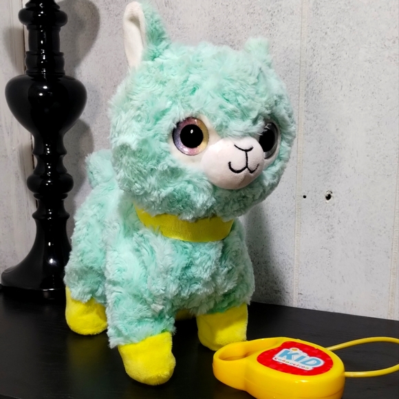 Cute Walking Llama - Picture 1 of 6